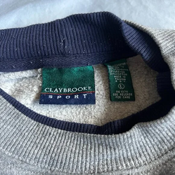 Golf Sweater - Picture 3 of 3